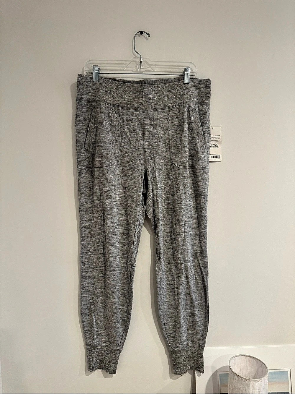 Athleta Restore Jogger Pants in Gray Large NWT
